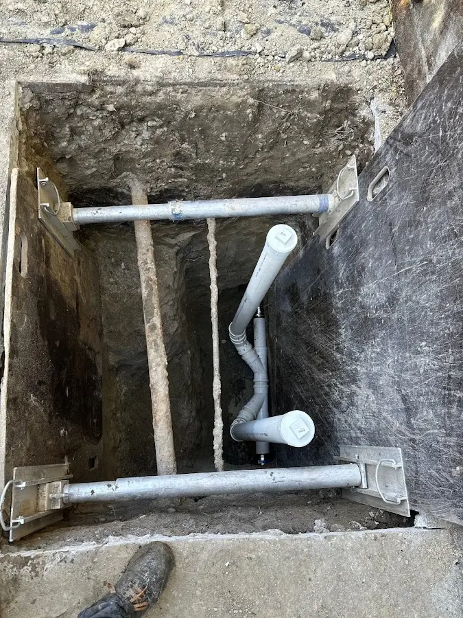 Experienced plumber completing Gas Line Repair work in Mesa